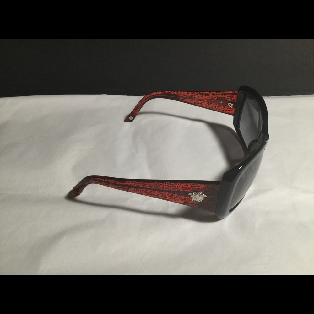 Versace Sunglasses - Picture 7 of 10